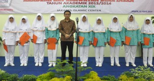 ahasiswa Berprestasi Akademis 2014