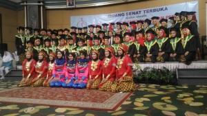 wisuda-2016
