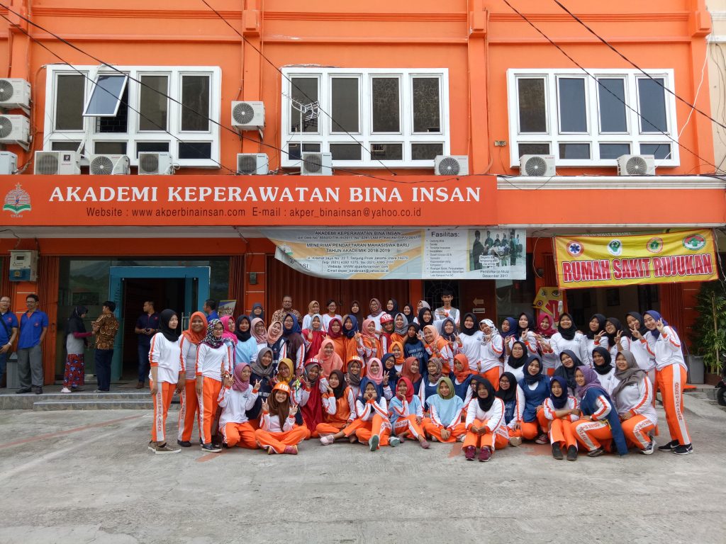 gedung akper bina insan