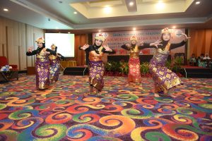 Wisuda dan Angkat Sumpah Angkatan XXVI AKPER Bina Insan