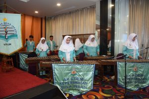 Wisuda dan Angkat Sumpah Angkatan XXVI AKPER Bina Insan