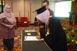 Wisuda dan Angkat Sumpah Angkatan XXVI AKPER Bina Insan