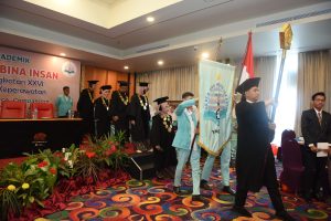 Wisuda dan Angkat Sumpah Angkatan XXVI AKPER Bina Insan